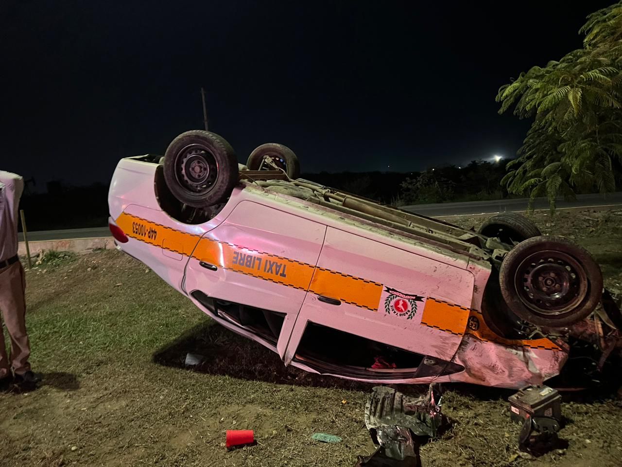 Brutal Volcadura De Taxi En Altamira Deja Un Lesionado LA RED DE ALTAMIRA