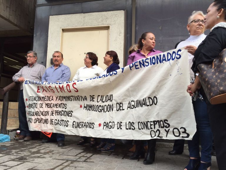 1 maestros jubilados