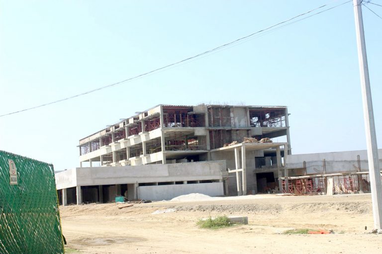 1 HOSPITAL CIVIL