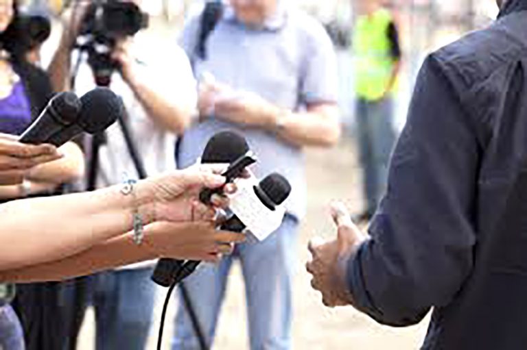 1 LEGISLAR A PRENSA