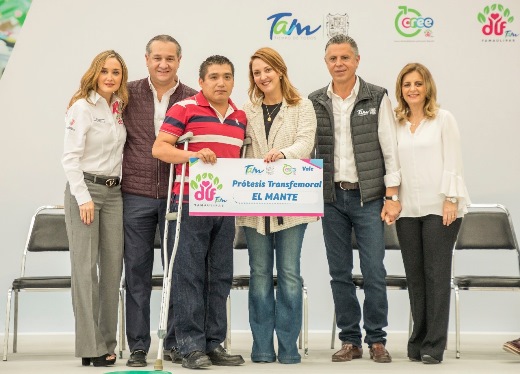 COPIA DIF-081-2018.-Inaugura Mariana Gómez CECUDI en Tampico y entrega apoyos funcionales en Madero (8)