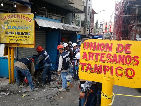 1 Desmantelan mercado (9) - copia