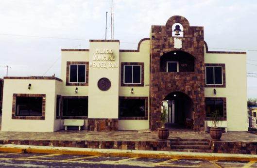 2 EN EL MUNICIPIO 4567 - copia