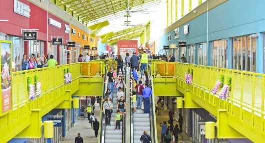 3 COPIA Ag-Outlet Shoppes de Laredo, Texas no cobrarán impuestos este fin de semana - copia