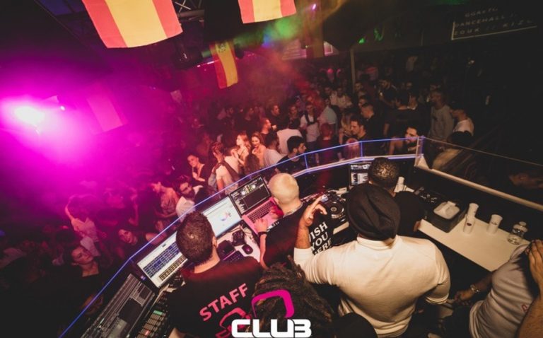 el-antro-o-club-ubicado_0_18_800_497