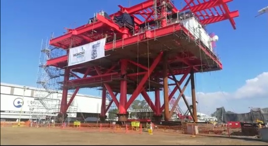 PETROLERAS INVIERTEN