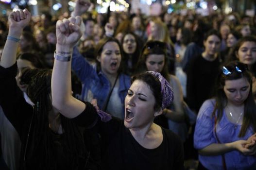 3 COPIA asistentes-marcha-mujeres-Olmo-Calvo_EDIIMA20170308_0950_25 - copia