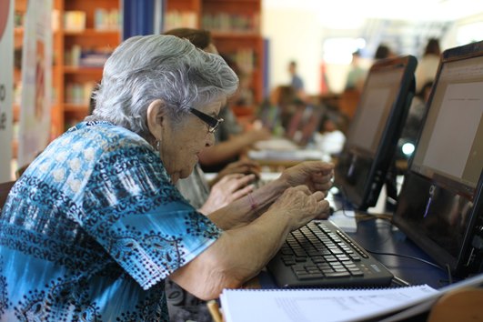 3 Oficina-Adulto-Mayor - copia