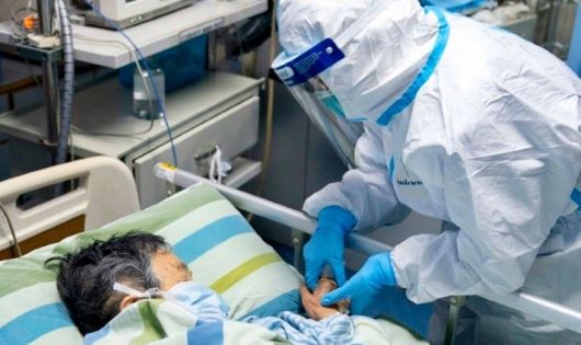 2 COPIA las-muertes-por-el-coronavirus-de-wuhan-ya-superan-el-millar-3746 - copia