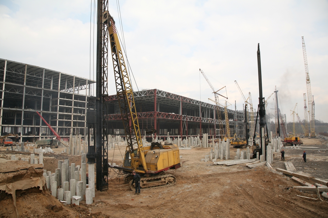 2 CONSTRUCTORAS