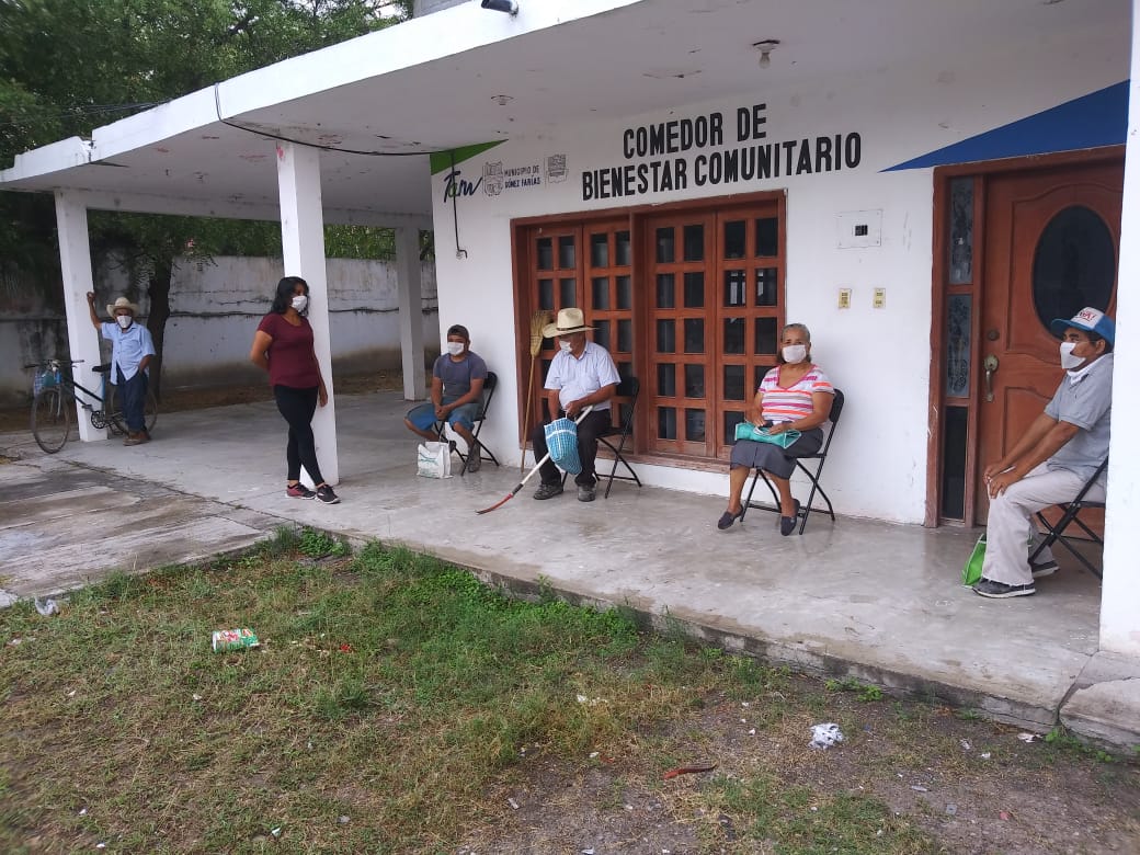 3 Entrega Gobierno de Tamaulipas alimentos a beneficiarios de comedores comunitarios (2)