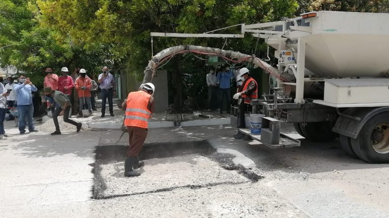 3 Piden a constructoras