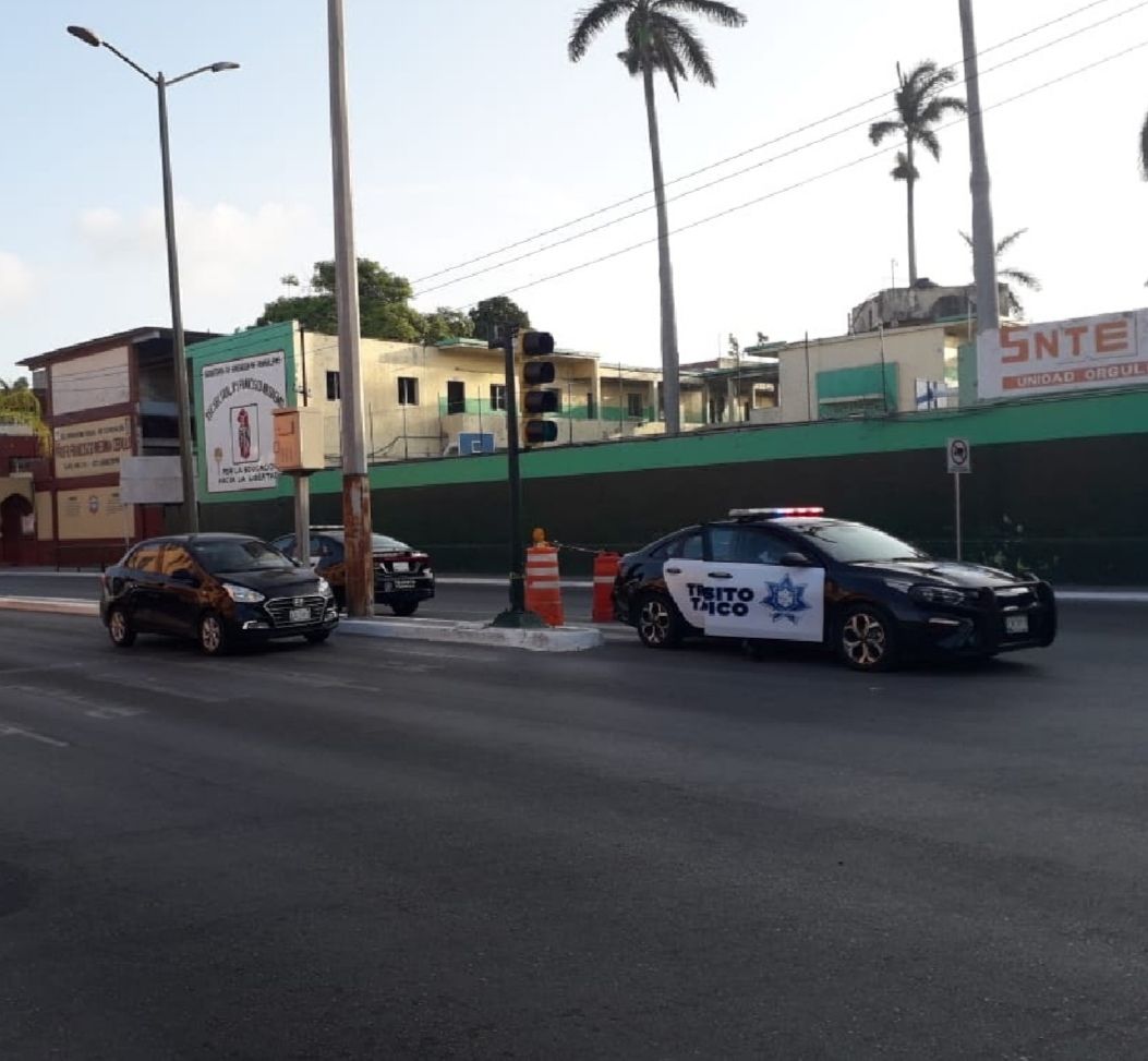 3 VAGOS ROBAN