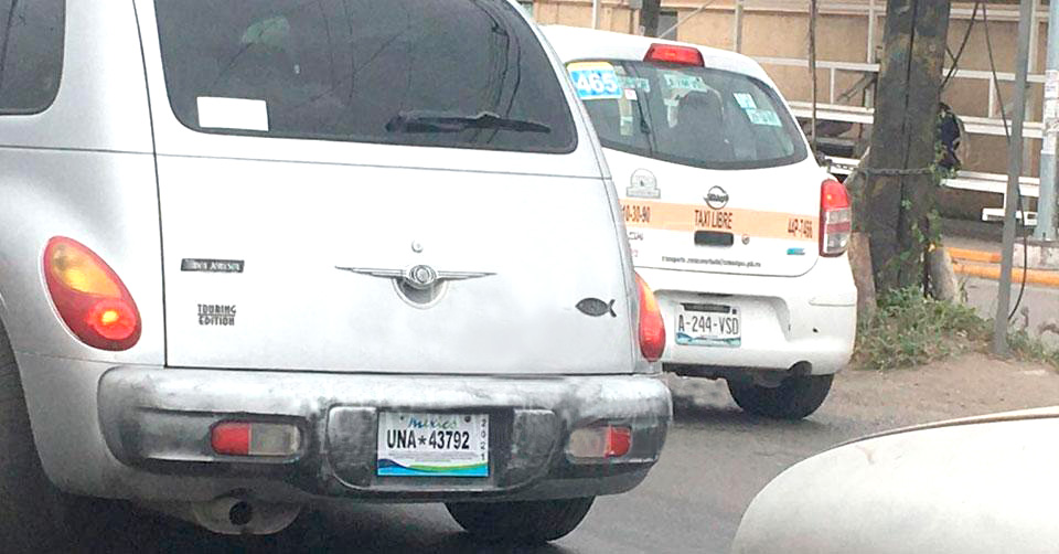 3 placas