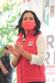 LA CANDIDATA SOSTUVO REUNION CON AL MILITANCIA