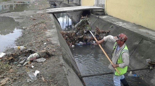 Sacan 30 toneladas de basura en drenes pluviales – LA RED DE ALTAMIRA