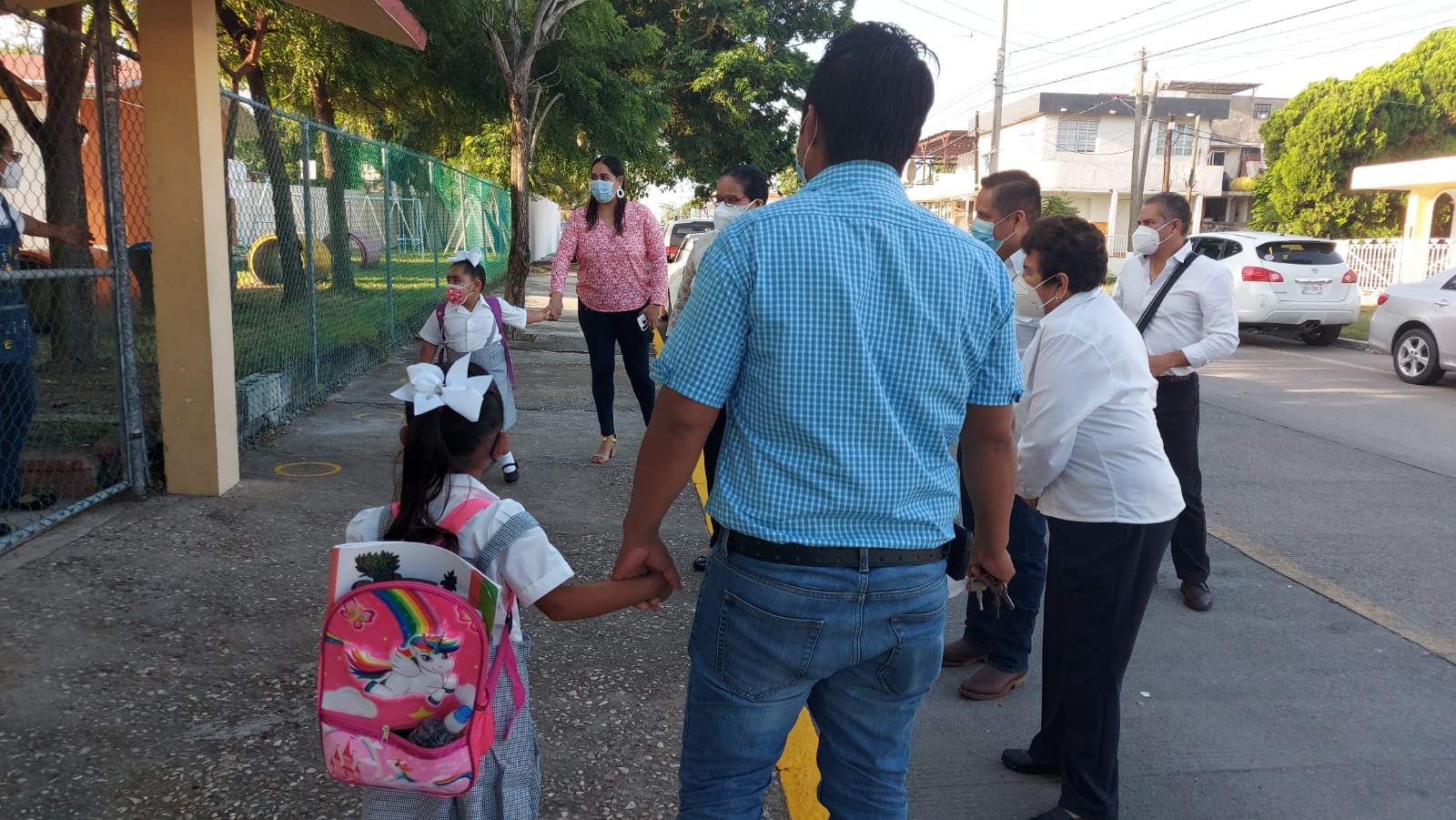 3 regresan
