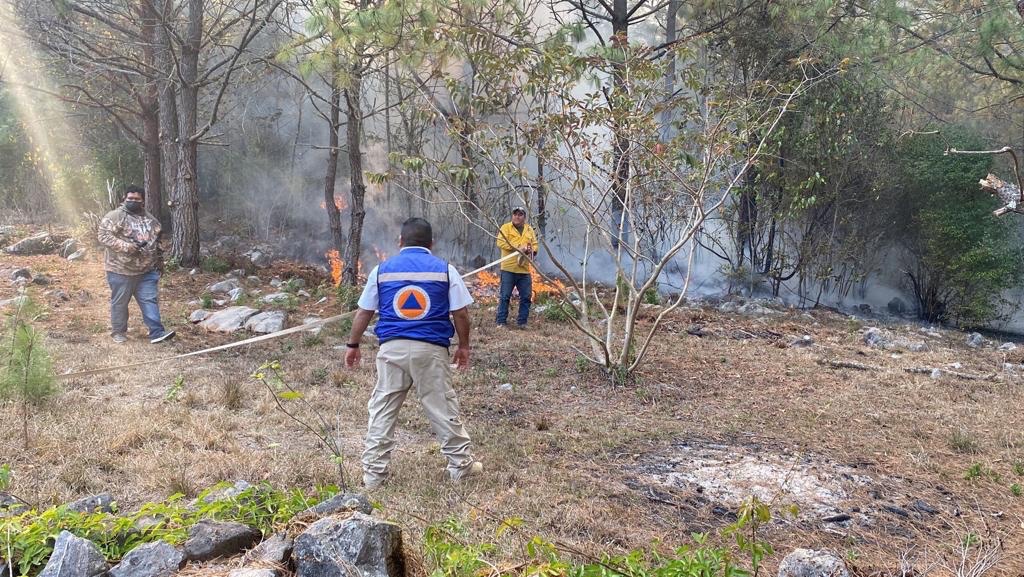 1 INCENDIO EN EL CIELO 9