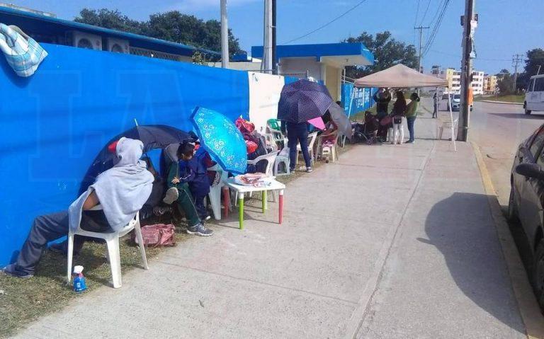 5 Acampan padres