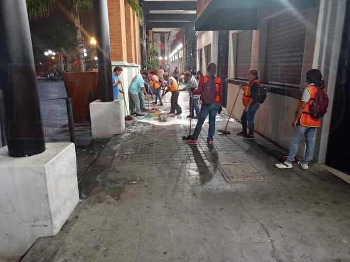 3 Exhortan a locatarios