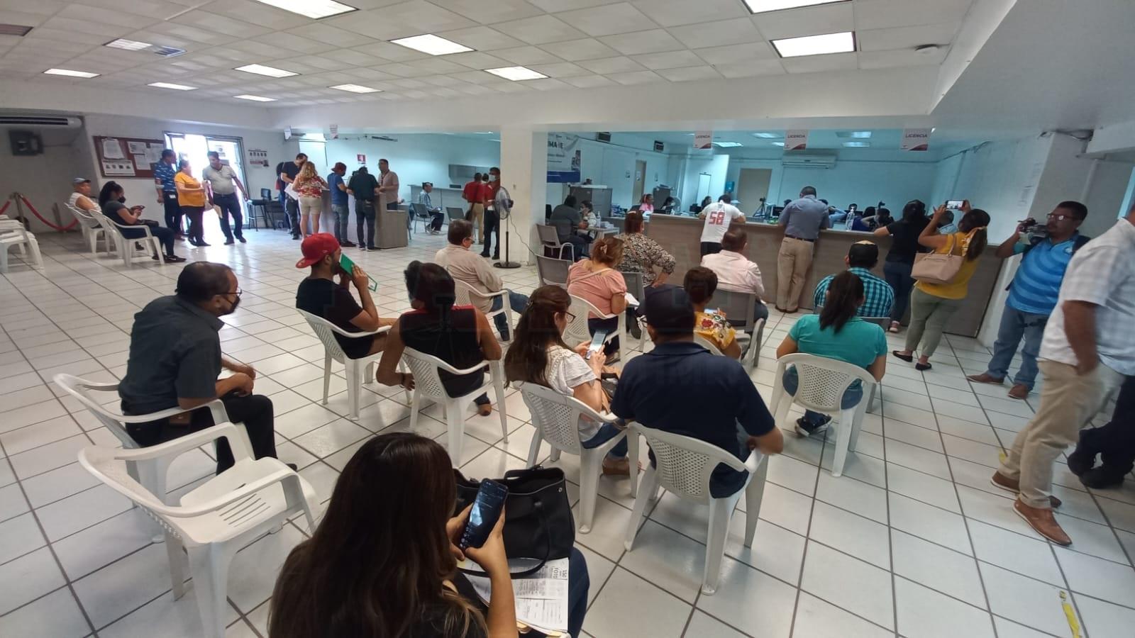 2 - Emplacan
