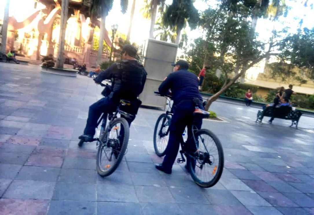 1 CIEN POLICIAS