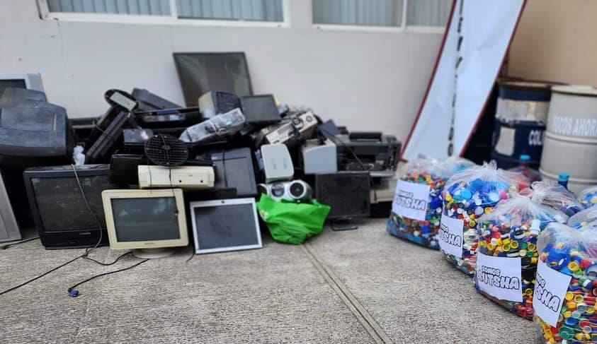 2 Proponen