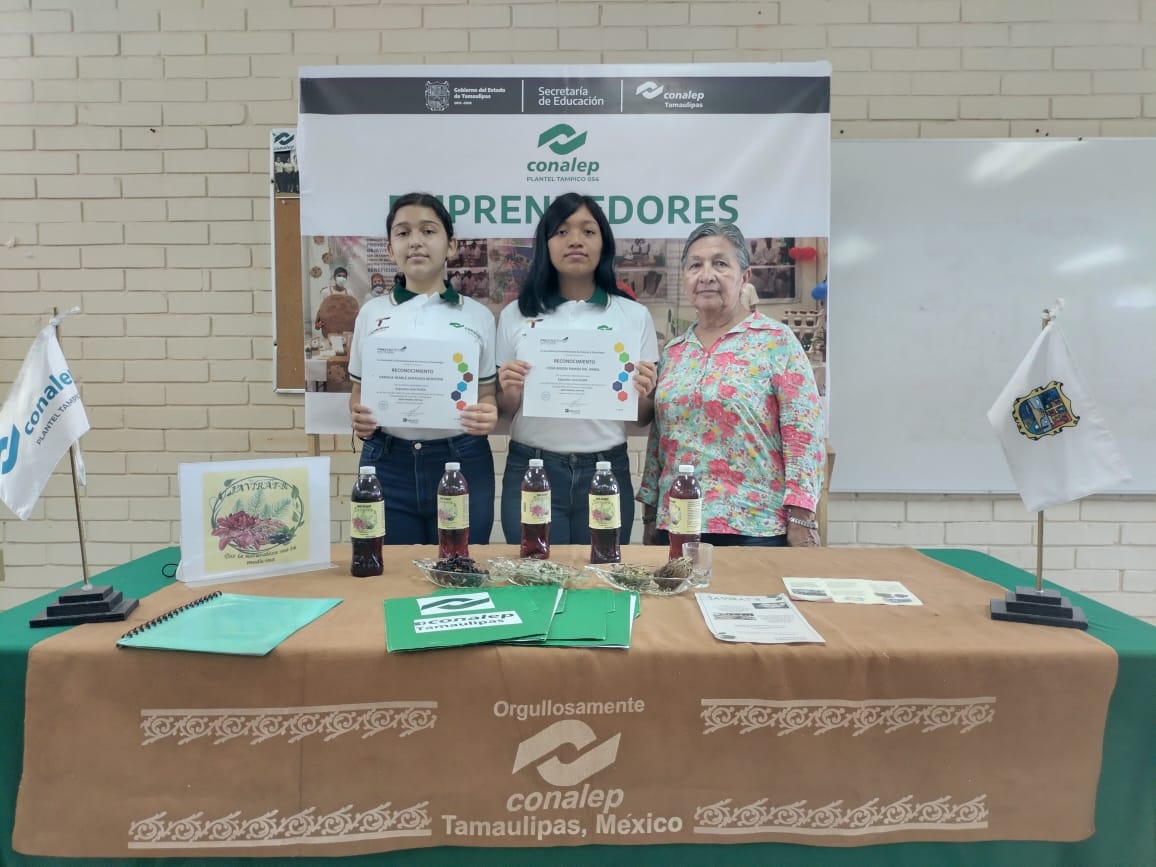 3 Alumnos