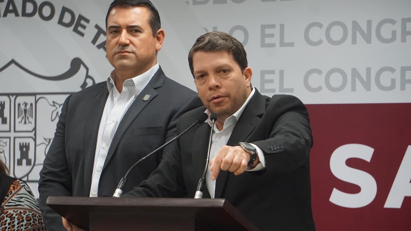 4 cachorro