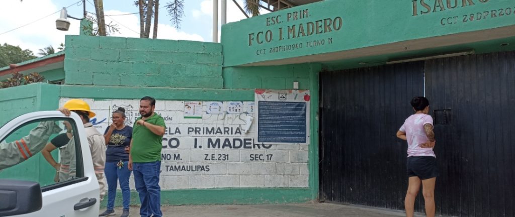 1 Necesarios