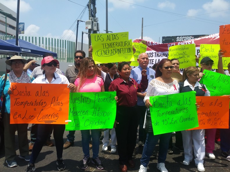3 Empleados