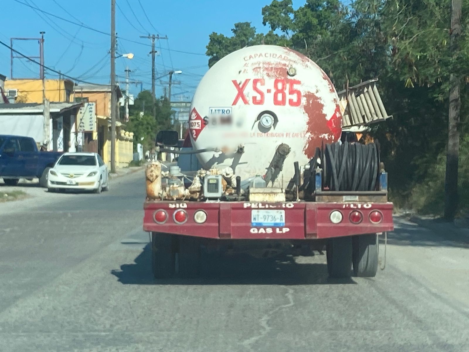 4 GAS