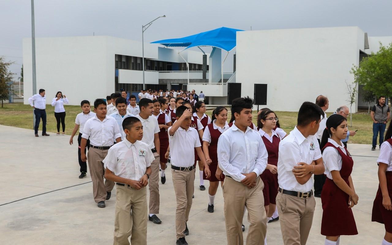 2 ALUMNOS