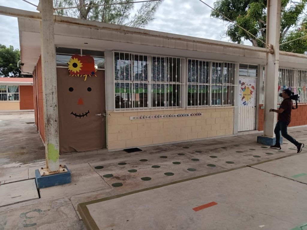 2 Escuela