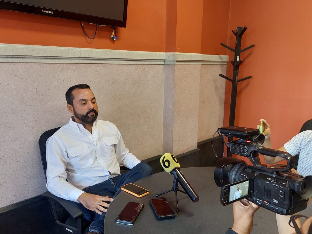 2 Comisión