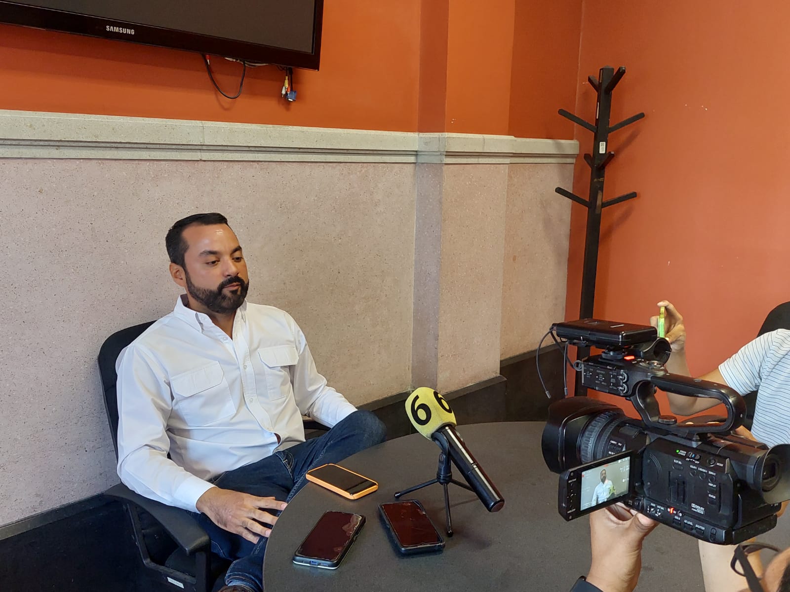 2 Comisión