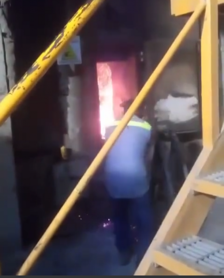 4 VIDEO