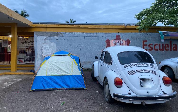 2 ACAMPAN