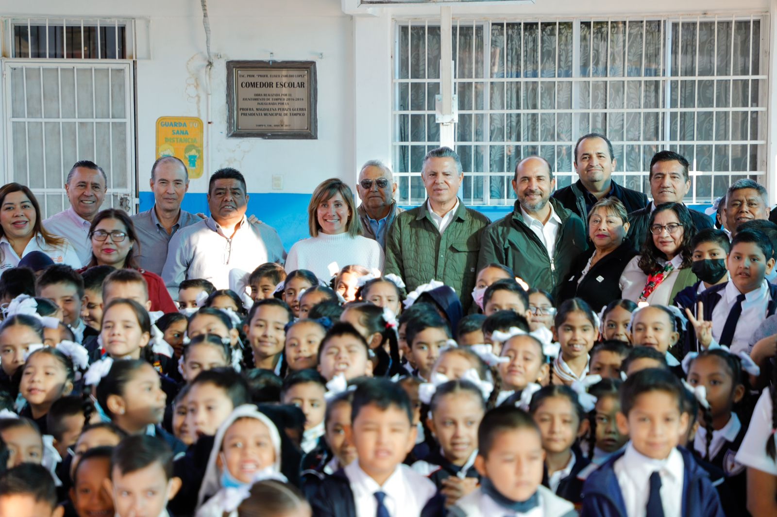 1 ESCUELAS