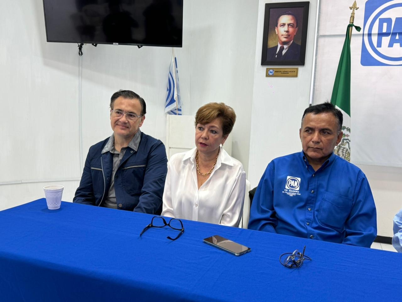 3 Buscarán