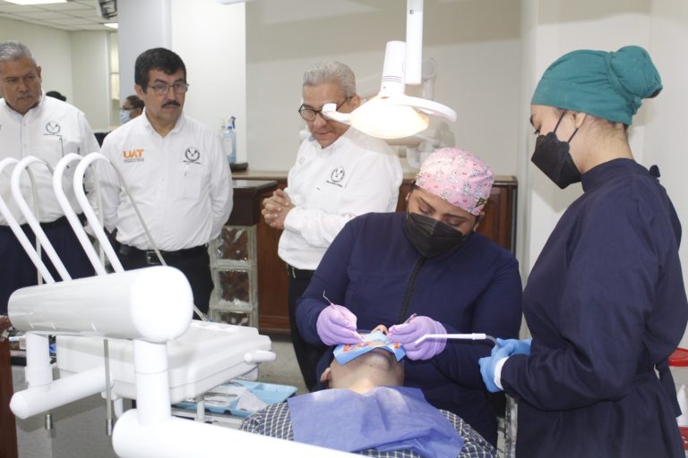 3 Facultad de Odontología