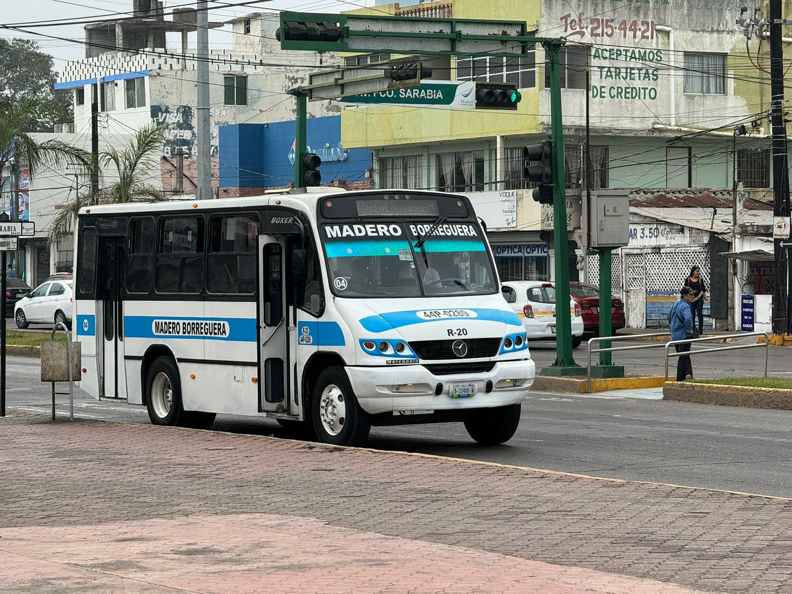 3 Piden a partidos
