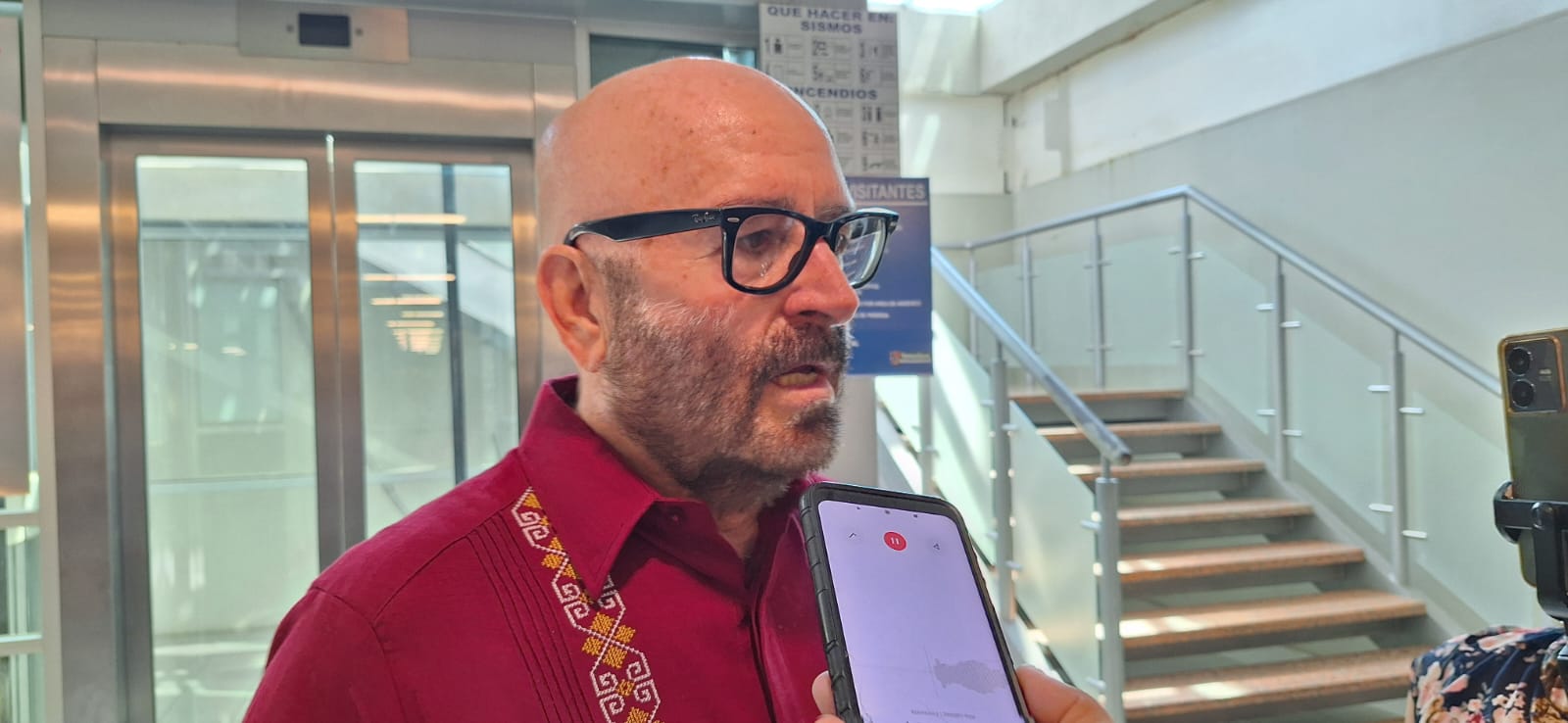 1 ANUNCIAN