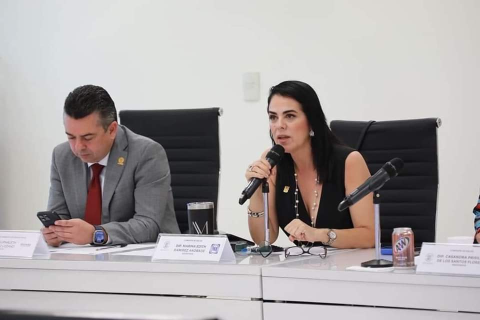 1 Morena abandonó