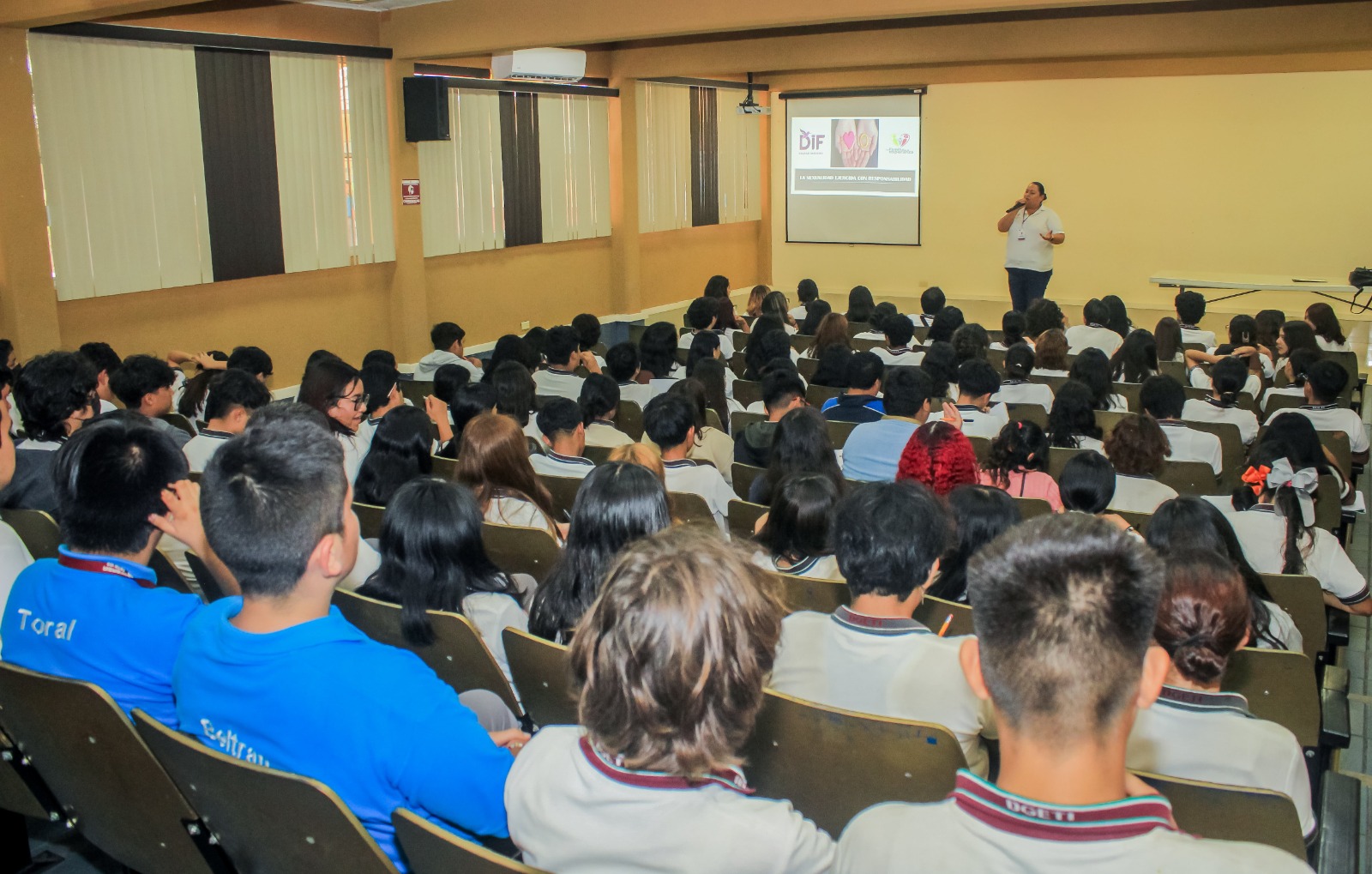 2 Imparte DIF Madero Plática