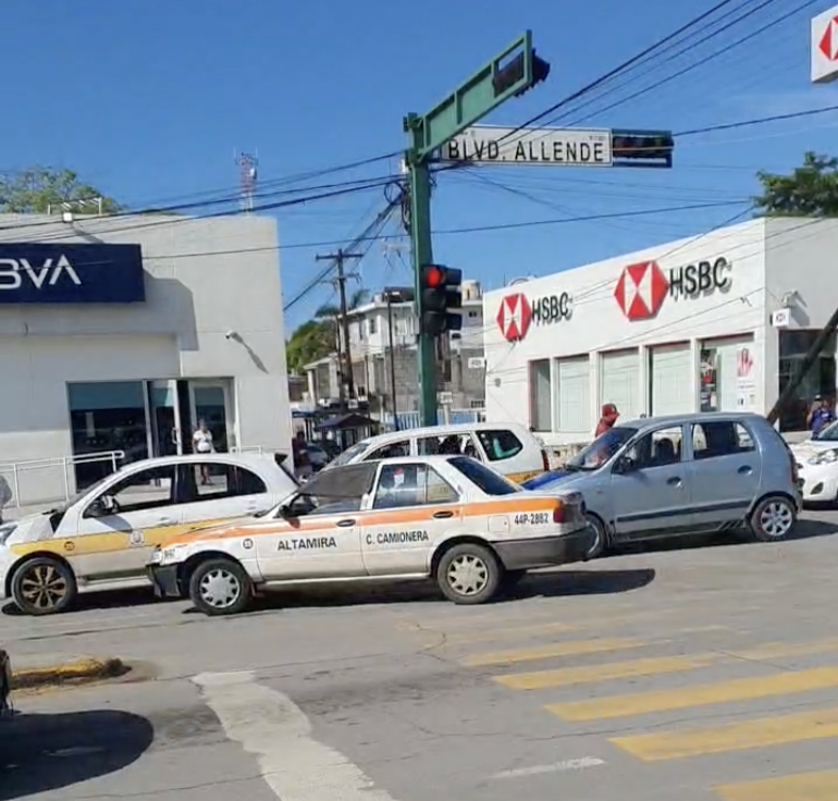3 Caos vial