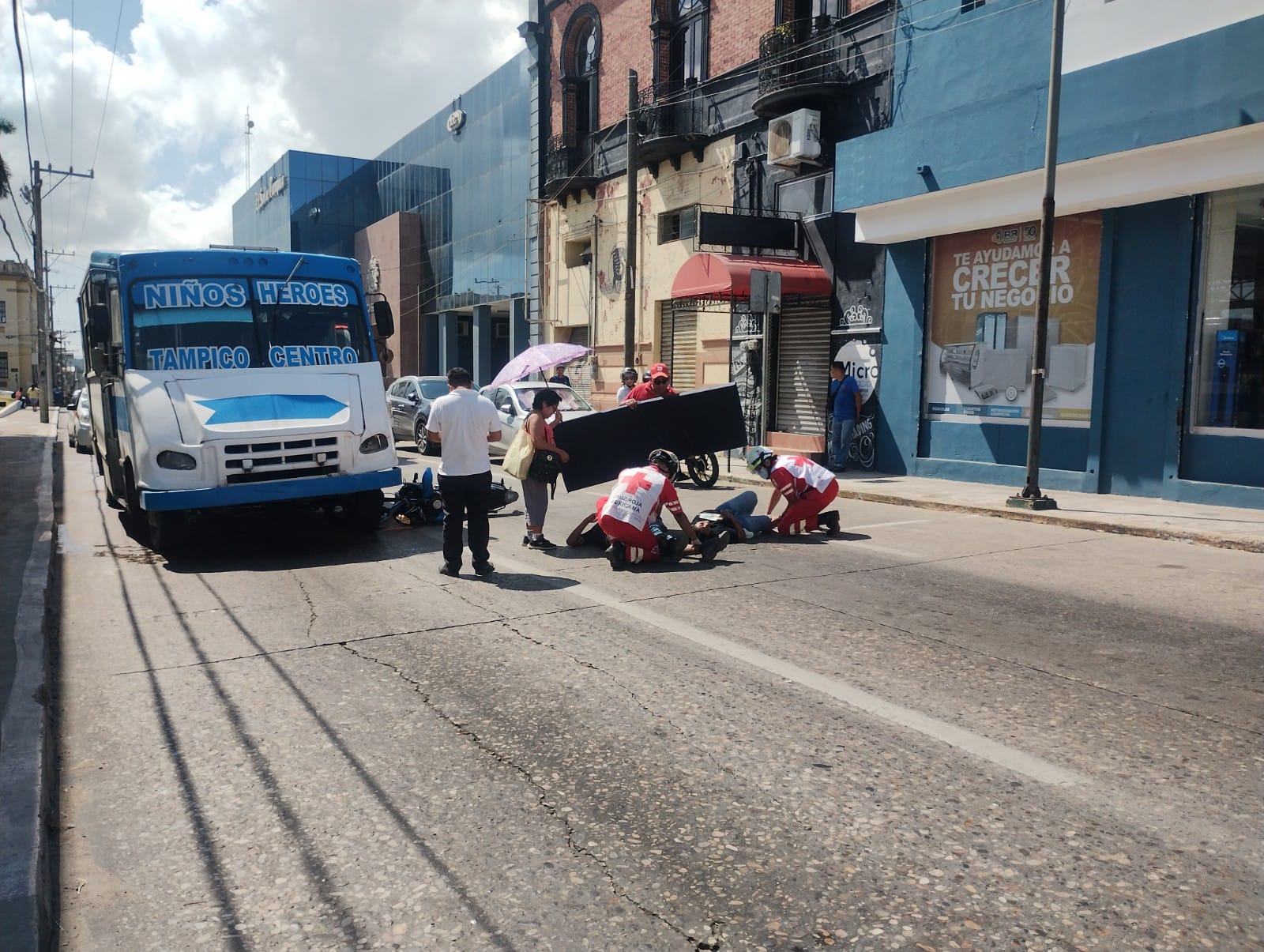 2 Jóvenes