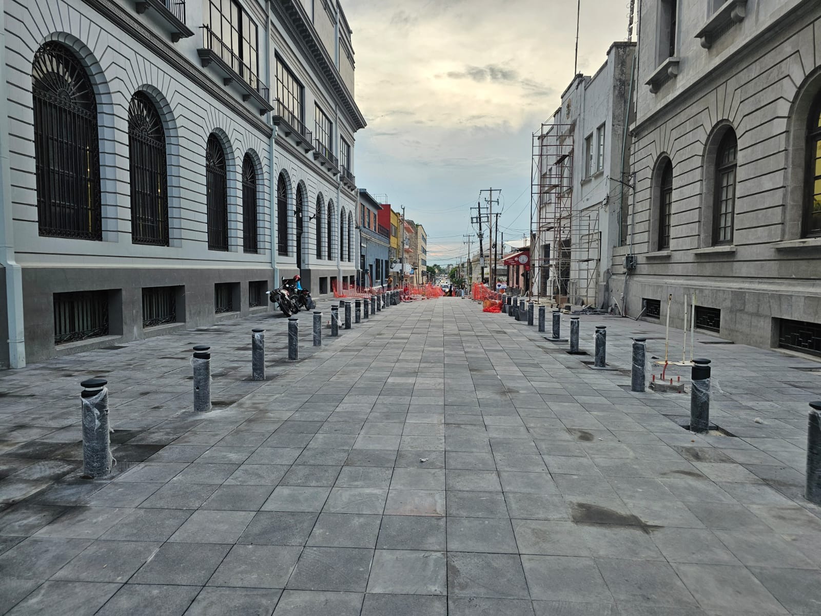 1 AVANZA