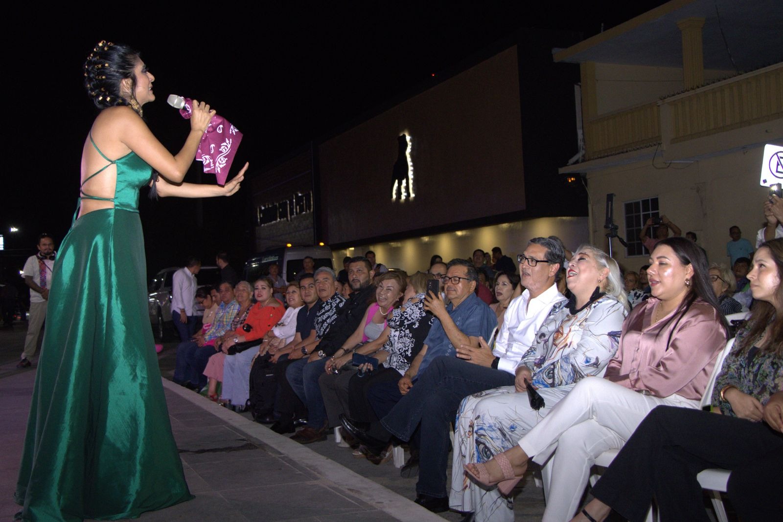 1 INAUGURAN