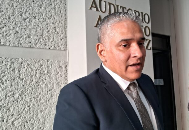 1 RATIFICAN